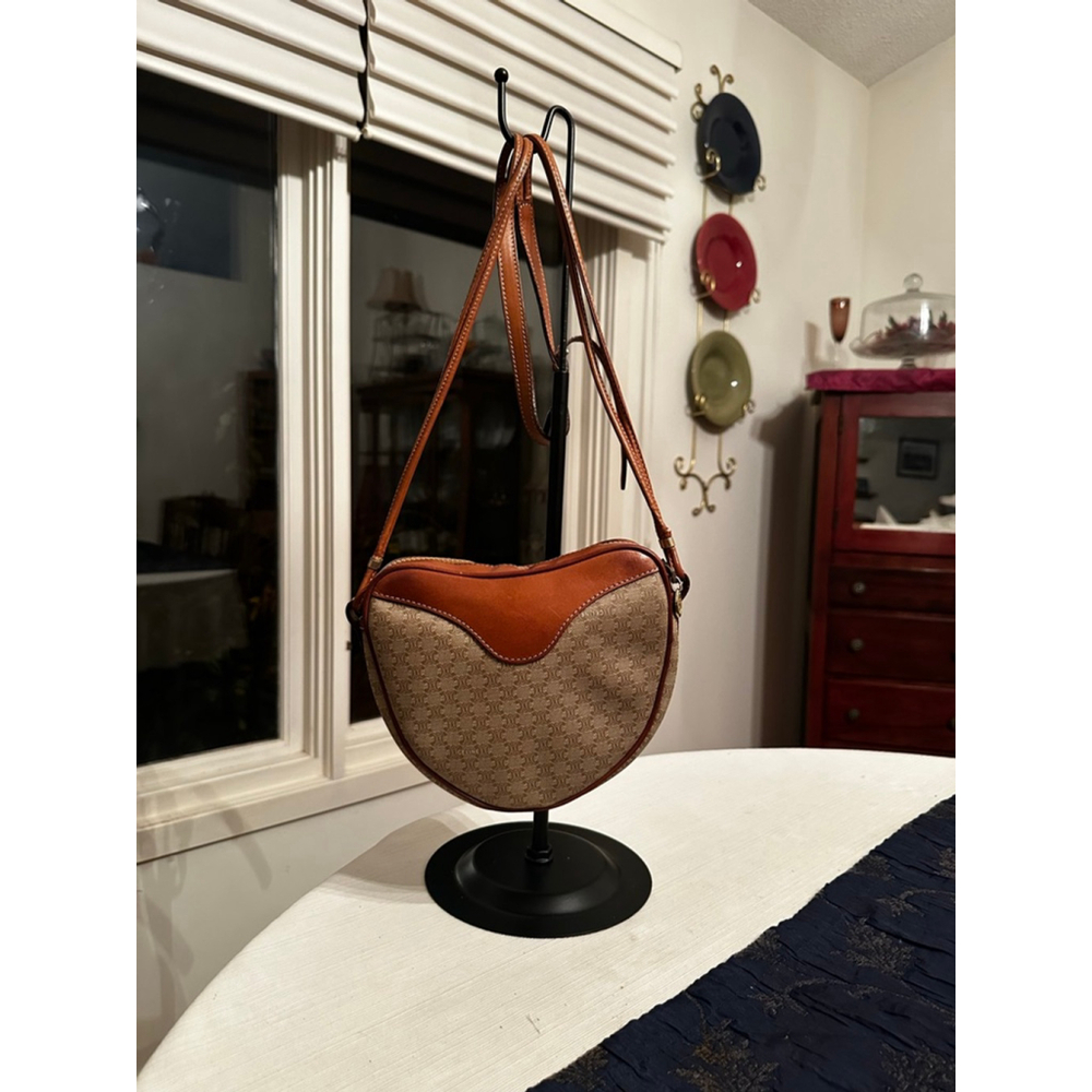 Celine Brown Beige Monogram Macadam Heart-Shaped Shoulder Bag - Picture 5 of 16